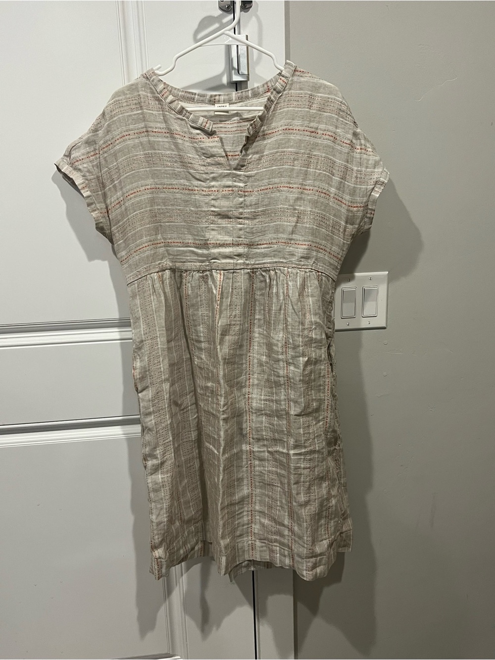 Lintico Light Beige/Gray Striped Linen Dress